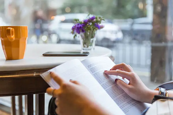 东南大学余小燕简介